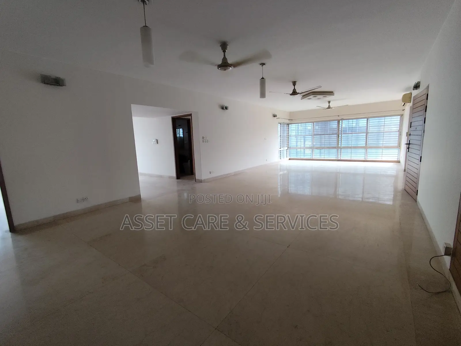 4bdrm Apartment in Gulshan for rent