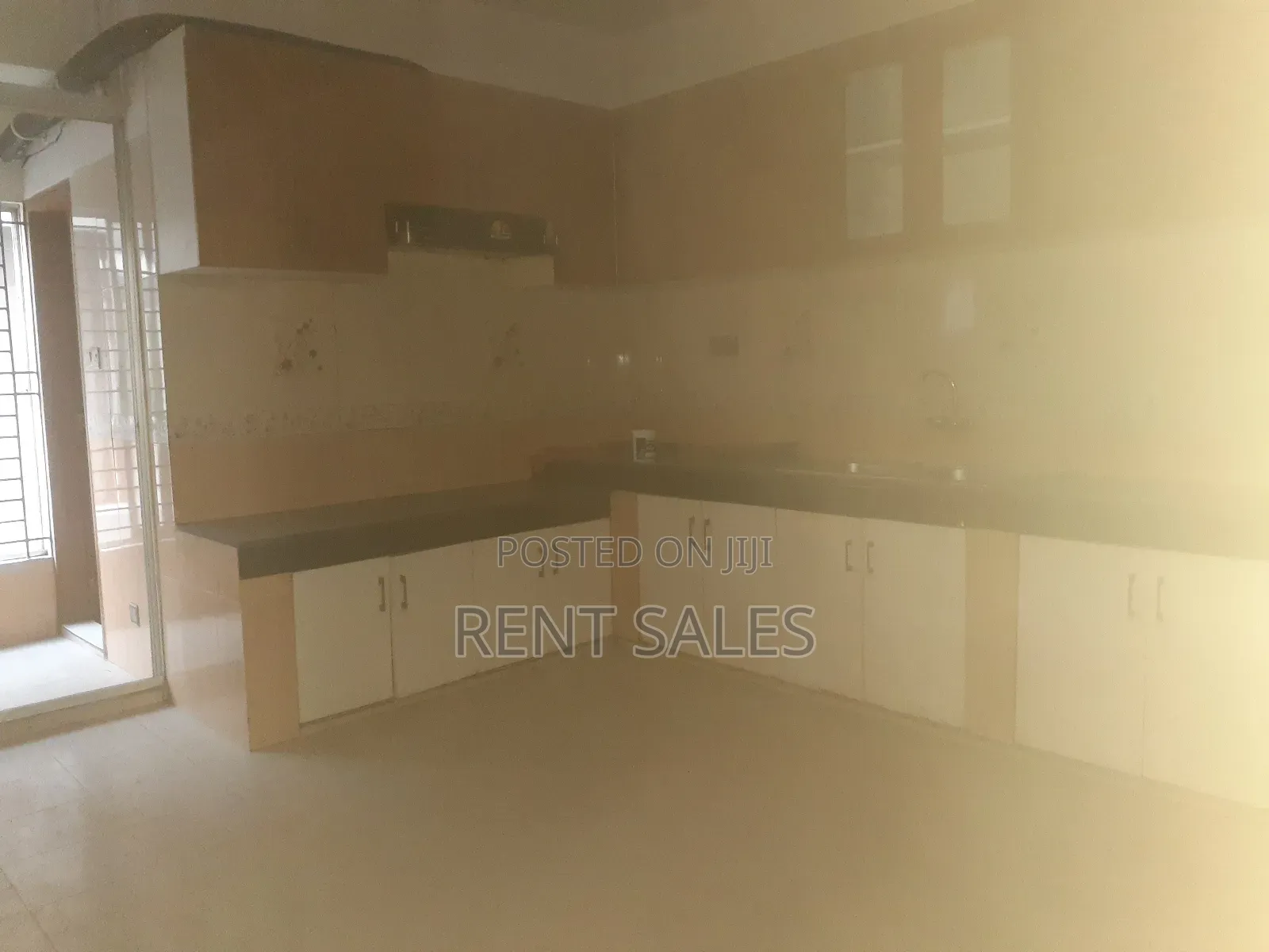 4bdrm Apartment in Gulshan for rent