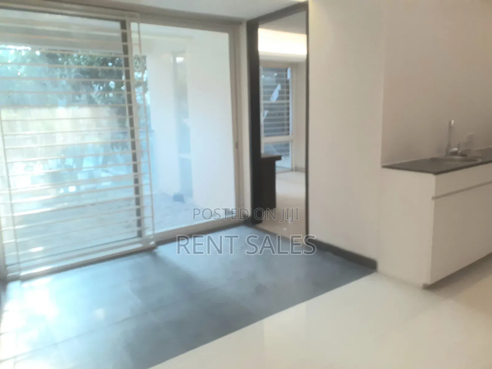 4bdrm Apartment in Gulshan for rent