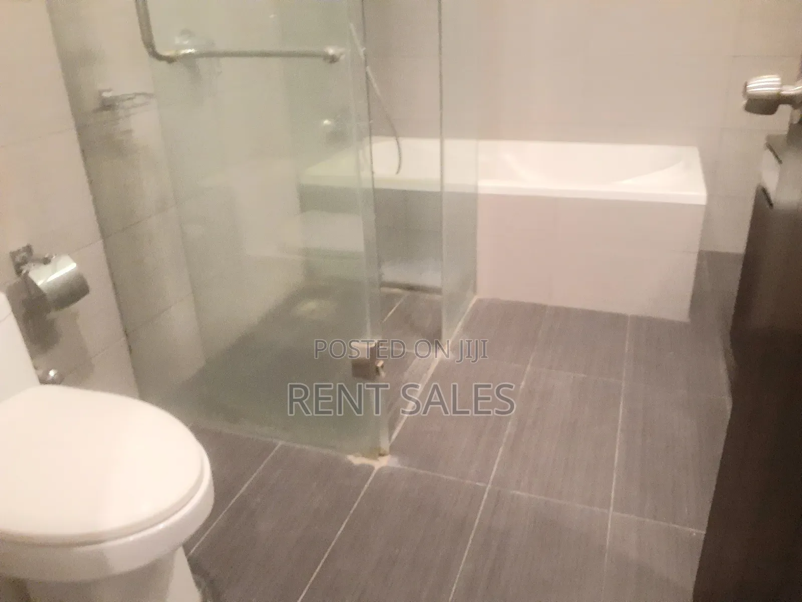 4bdrm Apartment in Gulshan for rent