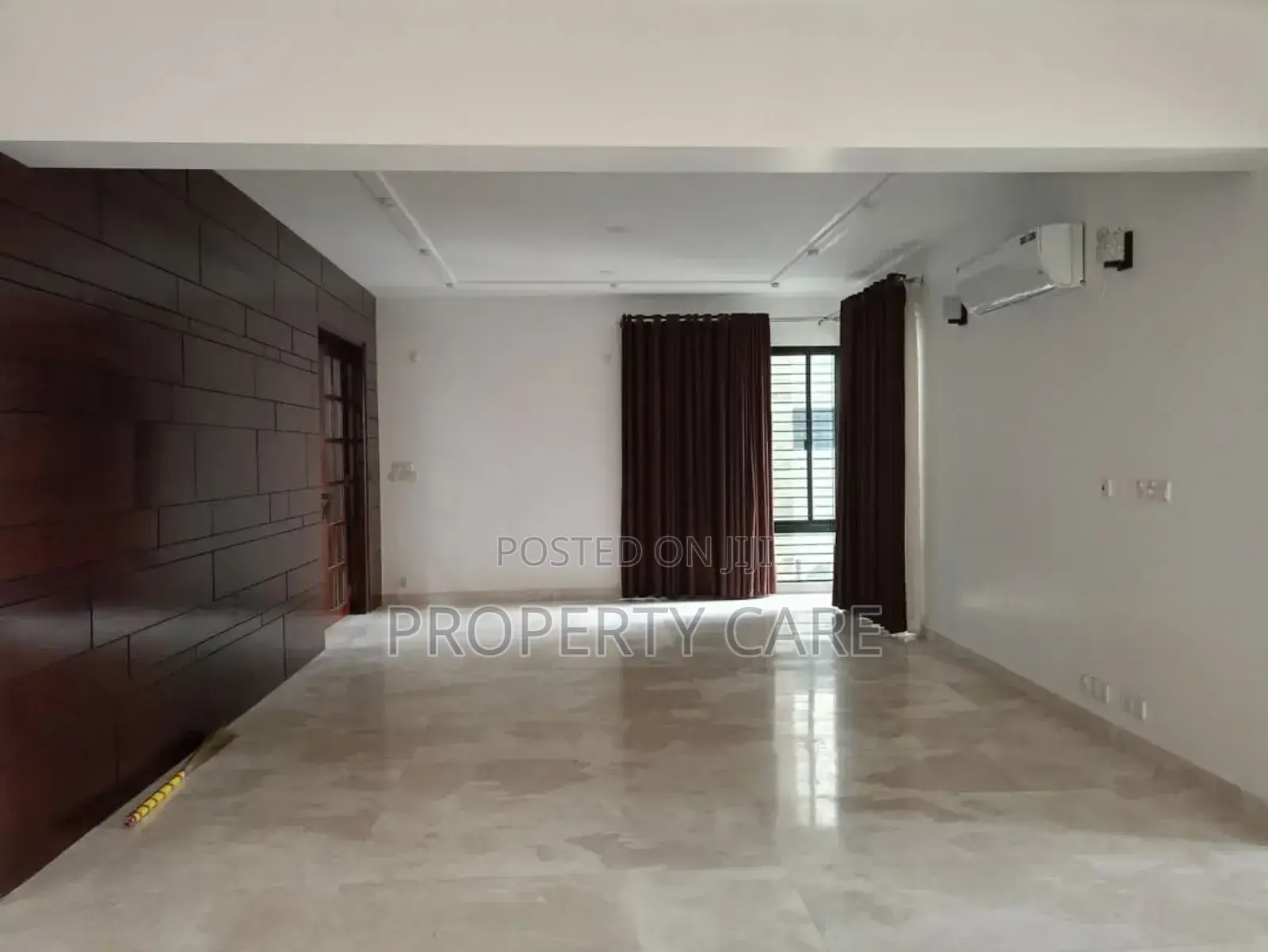 4bdrm Apartment in Dhaka, Gulshan for rent