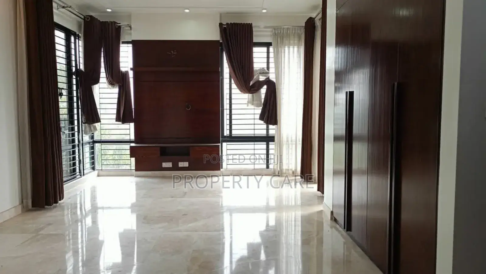 4bdrm Apartment in Dhaka, Gulshan for rent