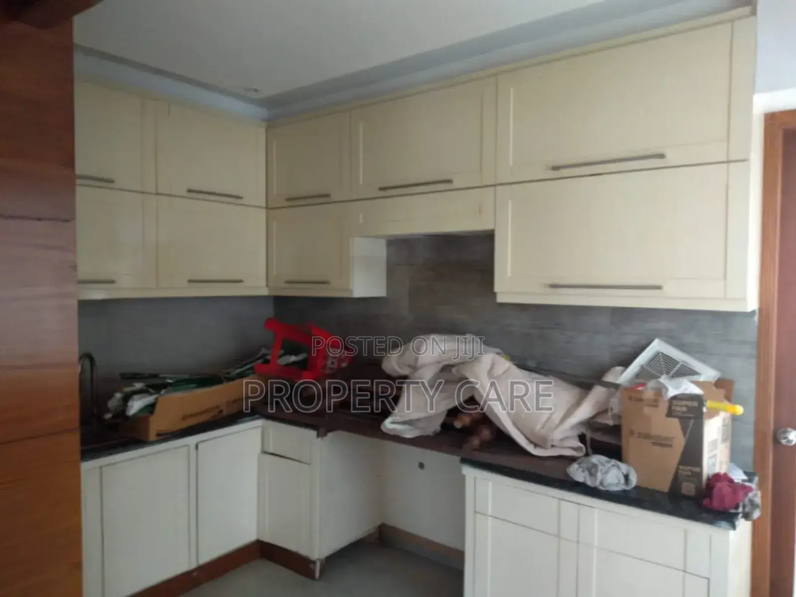 4bdrm Apartment in Dhaka, Gulshan for rent