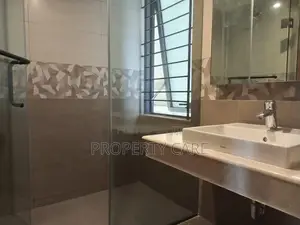 4bdrm Apartment in Dhaka, Gulshan for rent