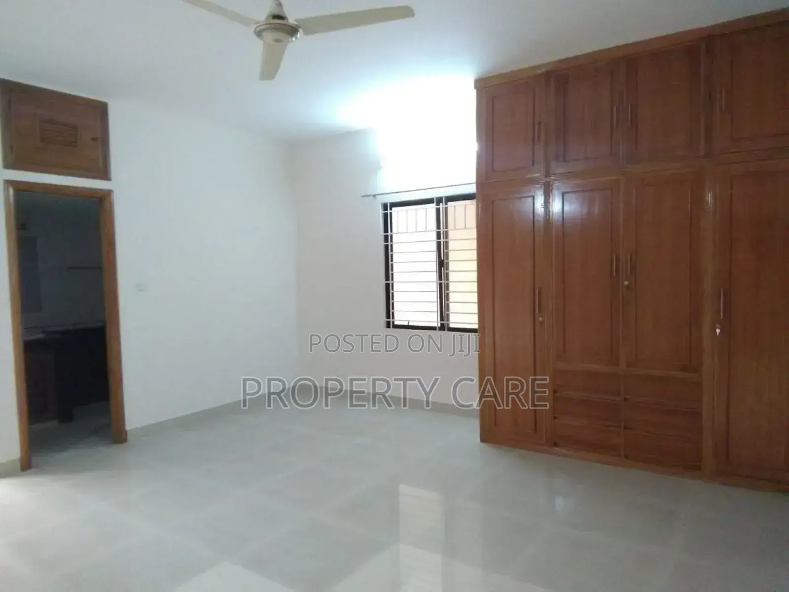 3bdrm Apartment in Dhaka, Gulshan for rent