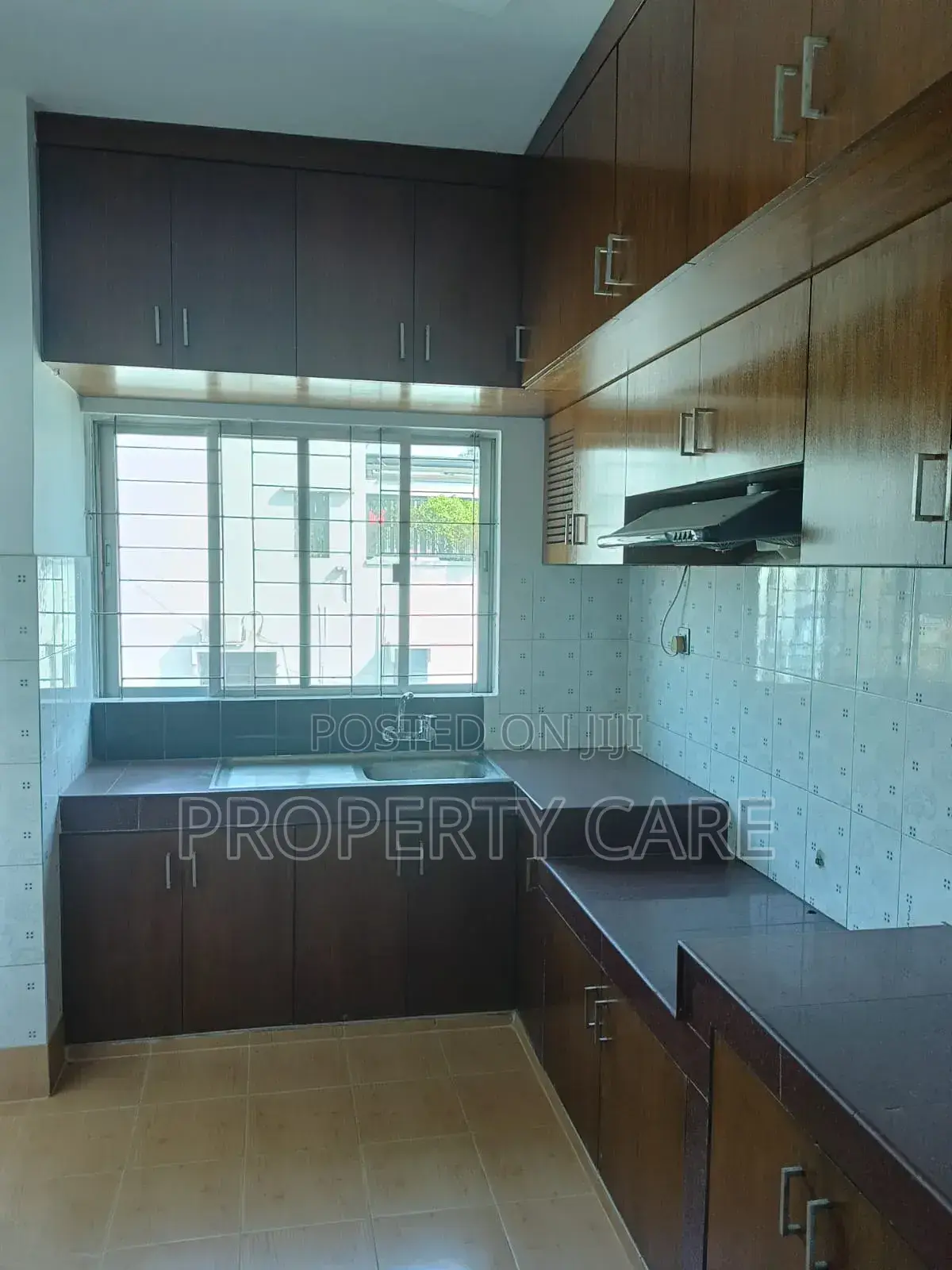 3bdrm Apartment in Gulshan Dhaka for sale