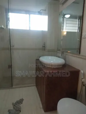 4bdrm Apartment in Dhaka, Gulshan for rent