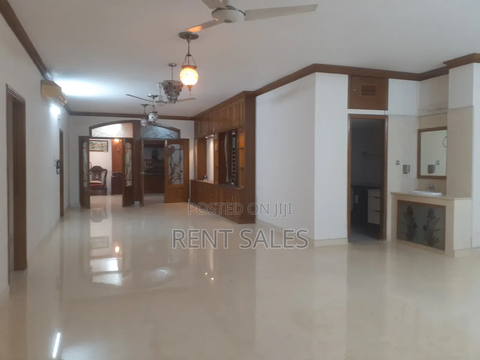 4bdrm Apartment in Gulshan for rent