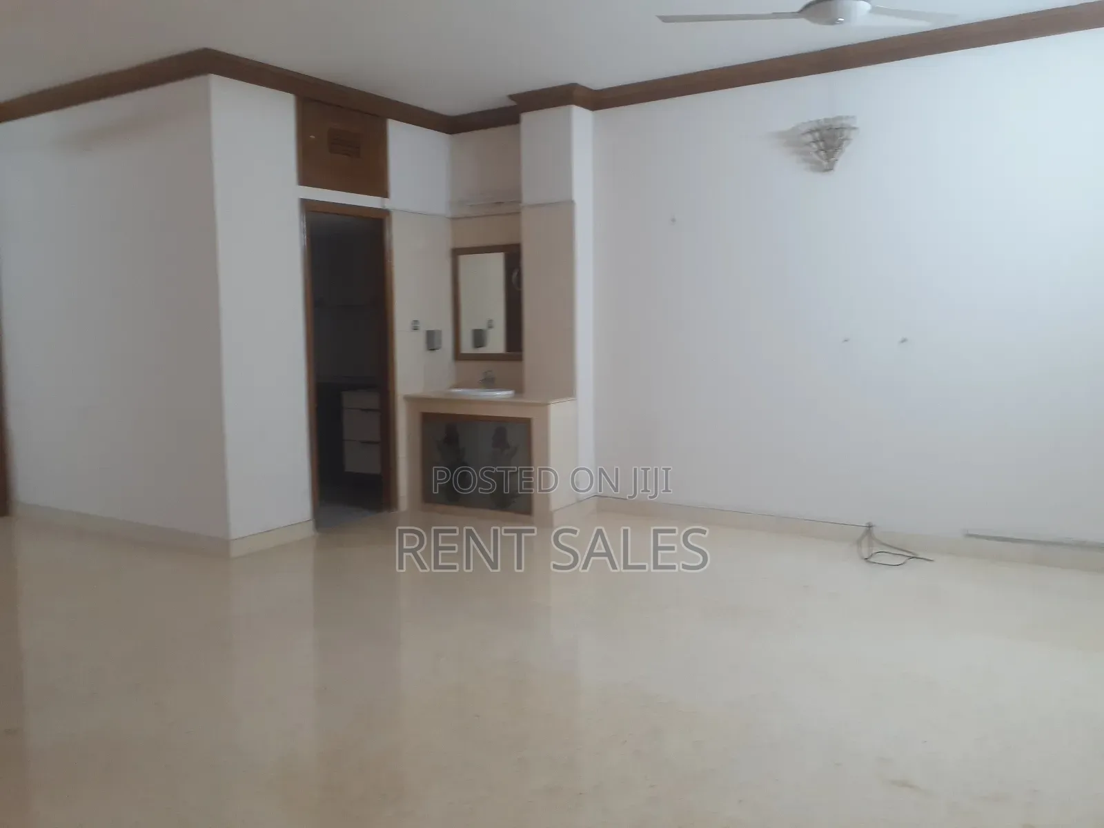 4bdrm Apartment in Gulshan for rent