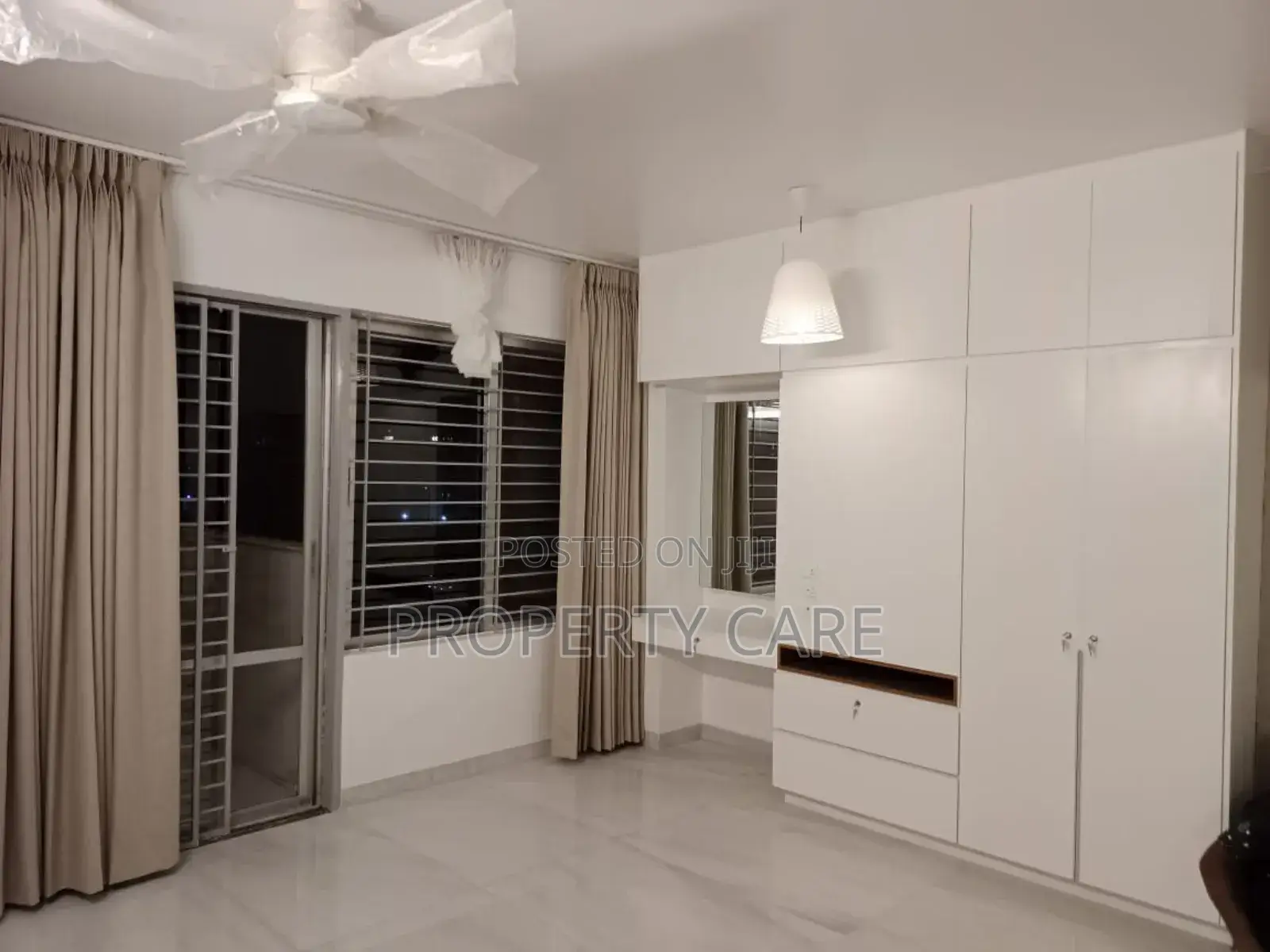 4bdrm Apartment in Dhaka, Gulshan for rent