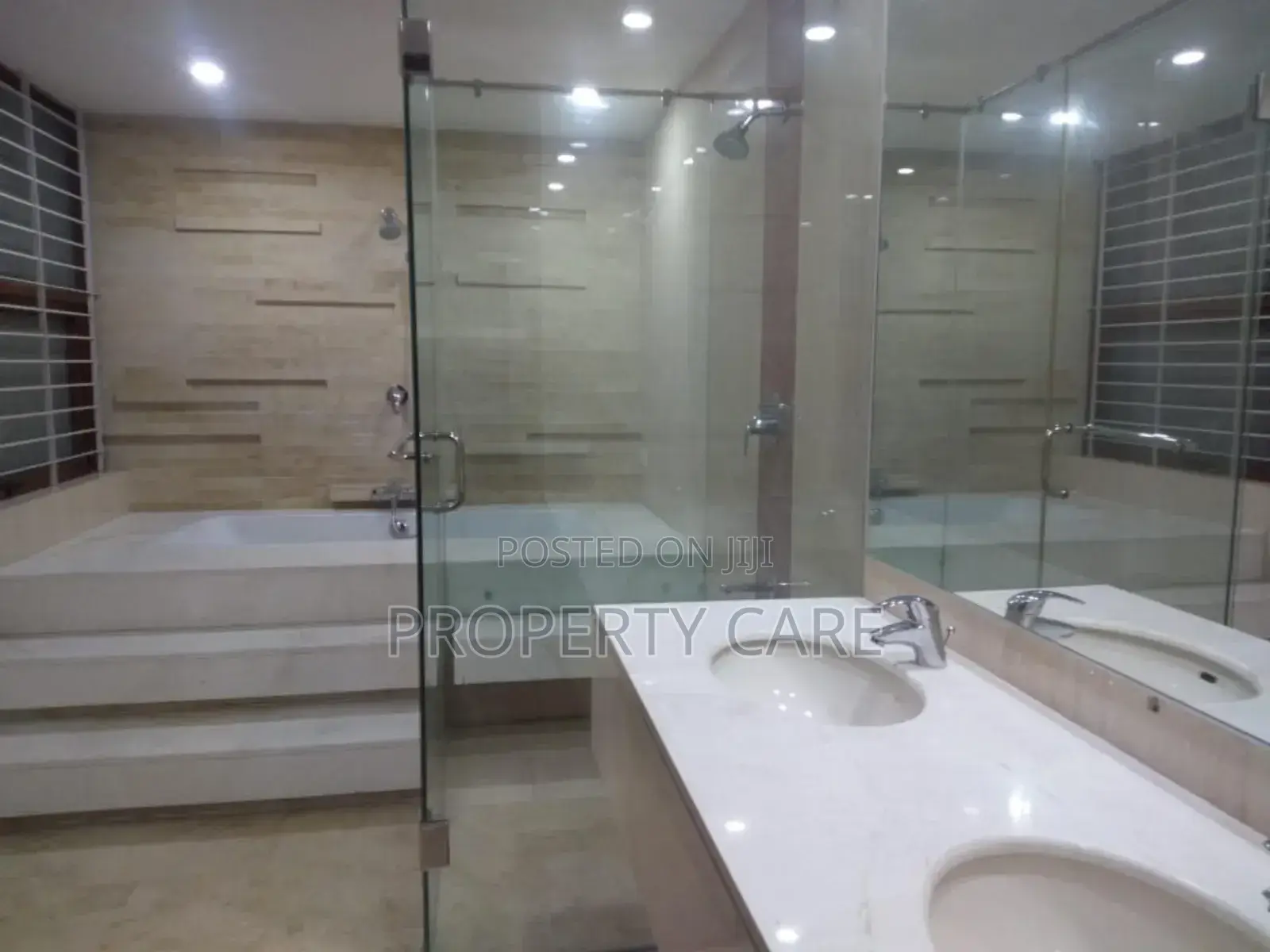 4bdrm Apartment in Dhaka, Gulshan for rent