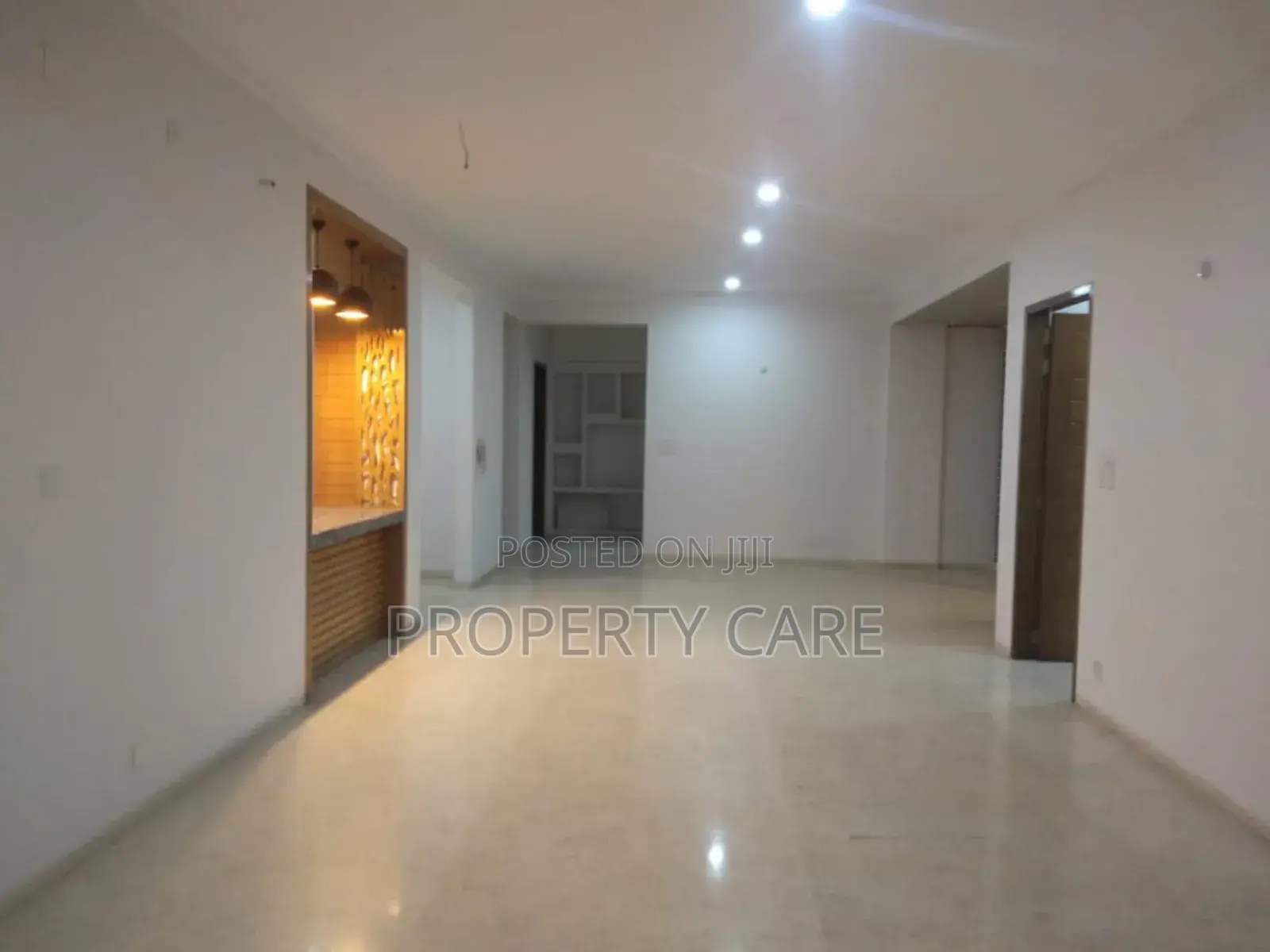 4bdrm Apartment in Dhaka, Gulshan for rent