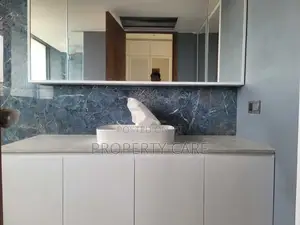 4bdrm Apartment in Dhaka, Gulshan for rent