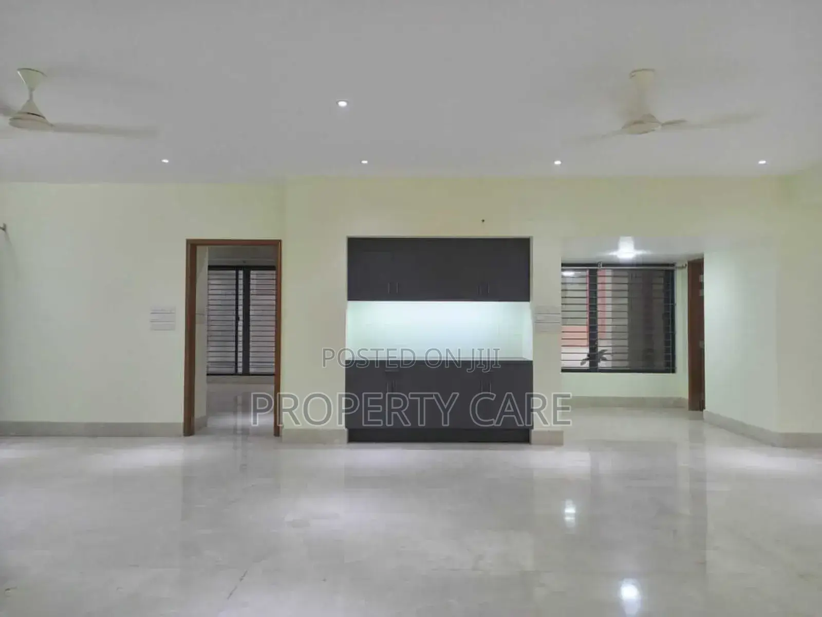 5bdrm Apartment in Gulshan for rent