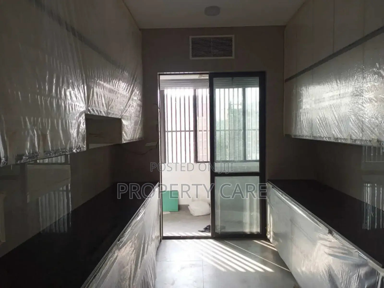 4bdrm Apartment in Gulshan for rent