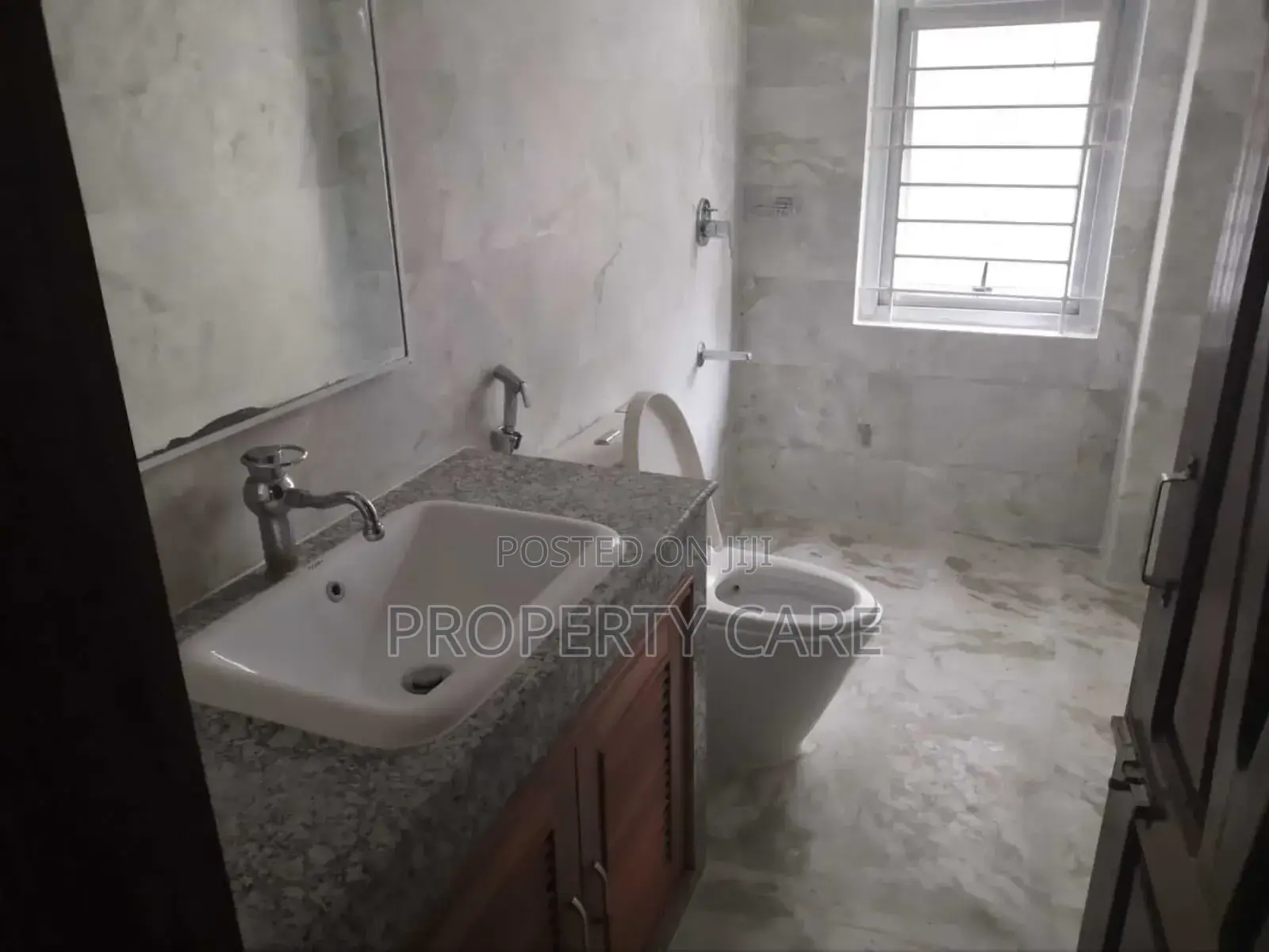 3bdrm Apartment in Gulshan for rent