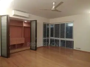 4bdrm Apartment in Gulshan for rent