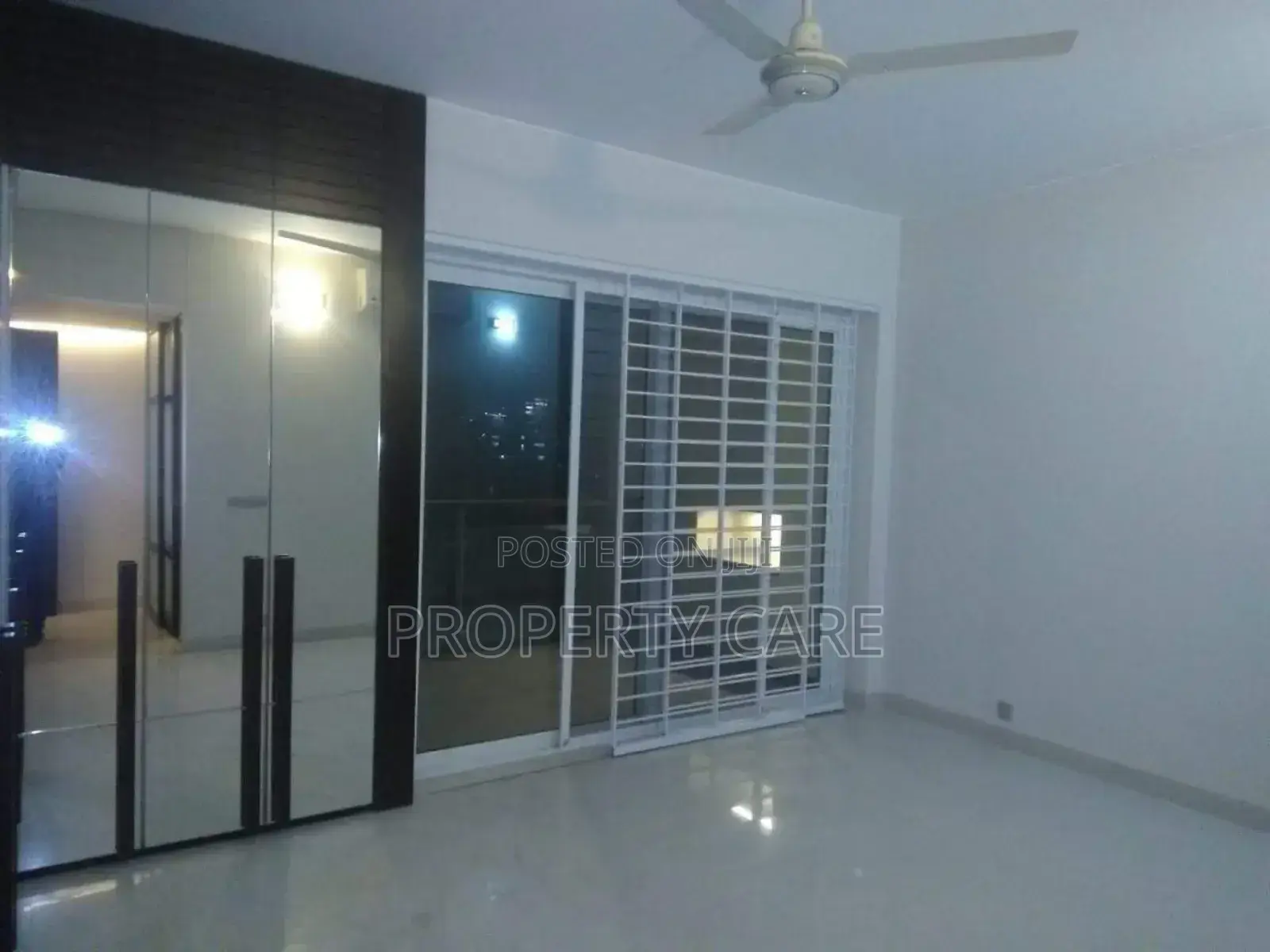 4bdrm Apartment in Gulshan for rent