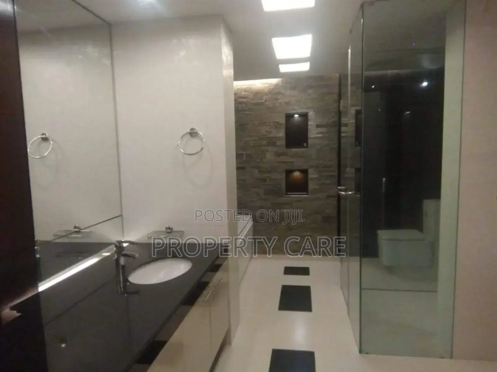 4bdrm Apartment in Gulshan for rent