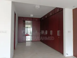 5bdrm Duplex in Gulshan for rent