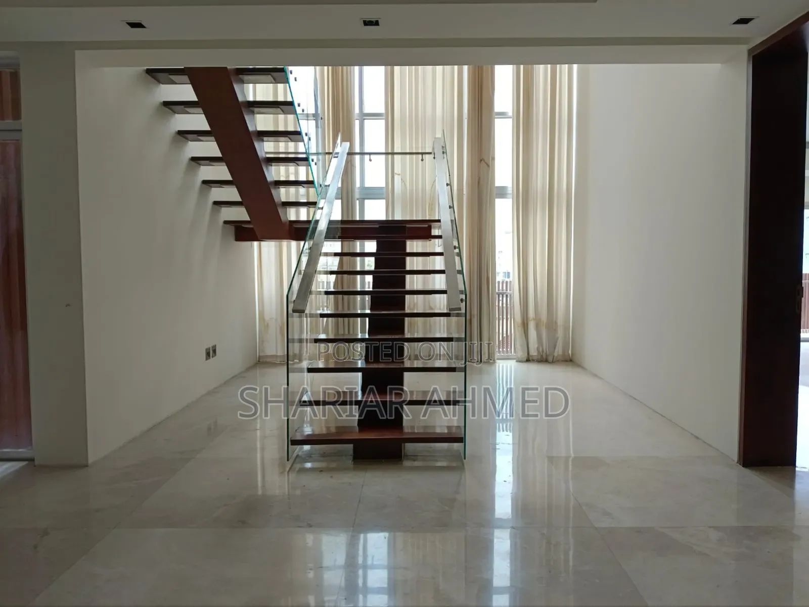 5bdrm Duplex in Gulshan for rent