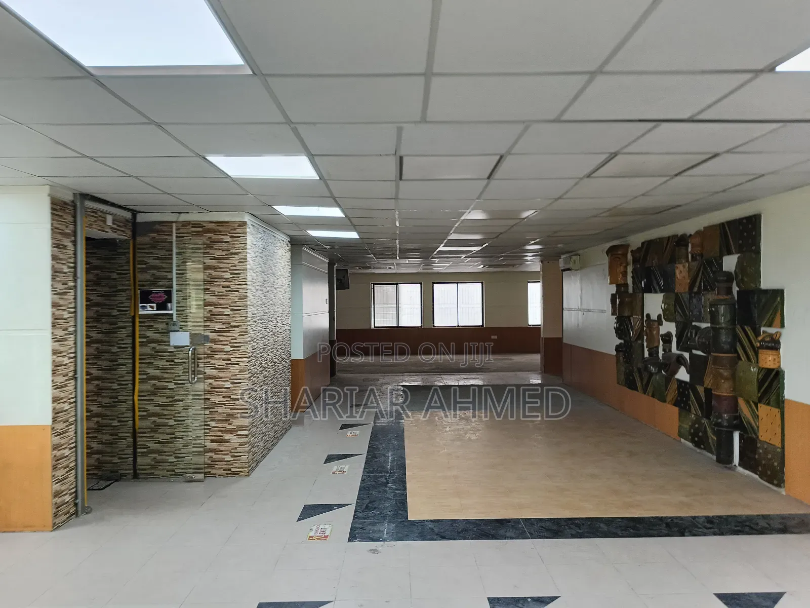 Commercial Floor Rent