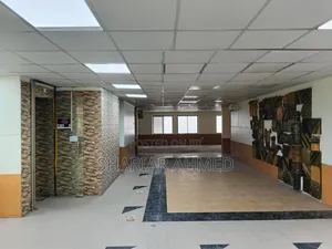 Commercial Floor Rent