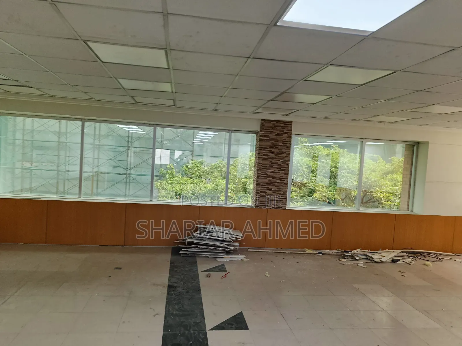 Commercial Floor Rent