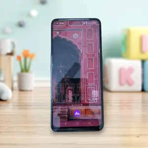 Photo - Realme 9 Pro+ 128 GB Green