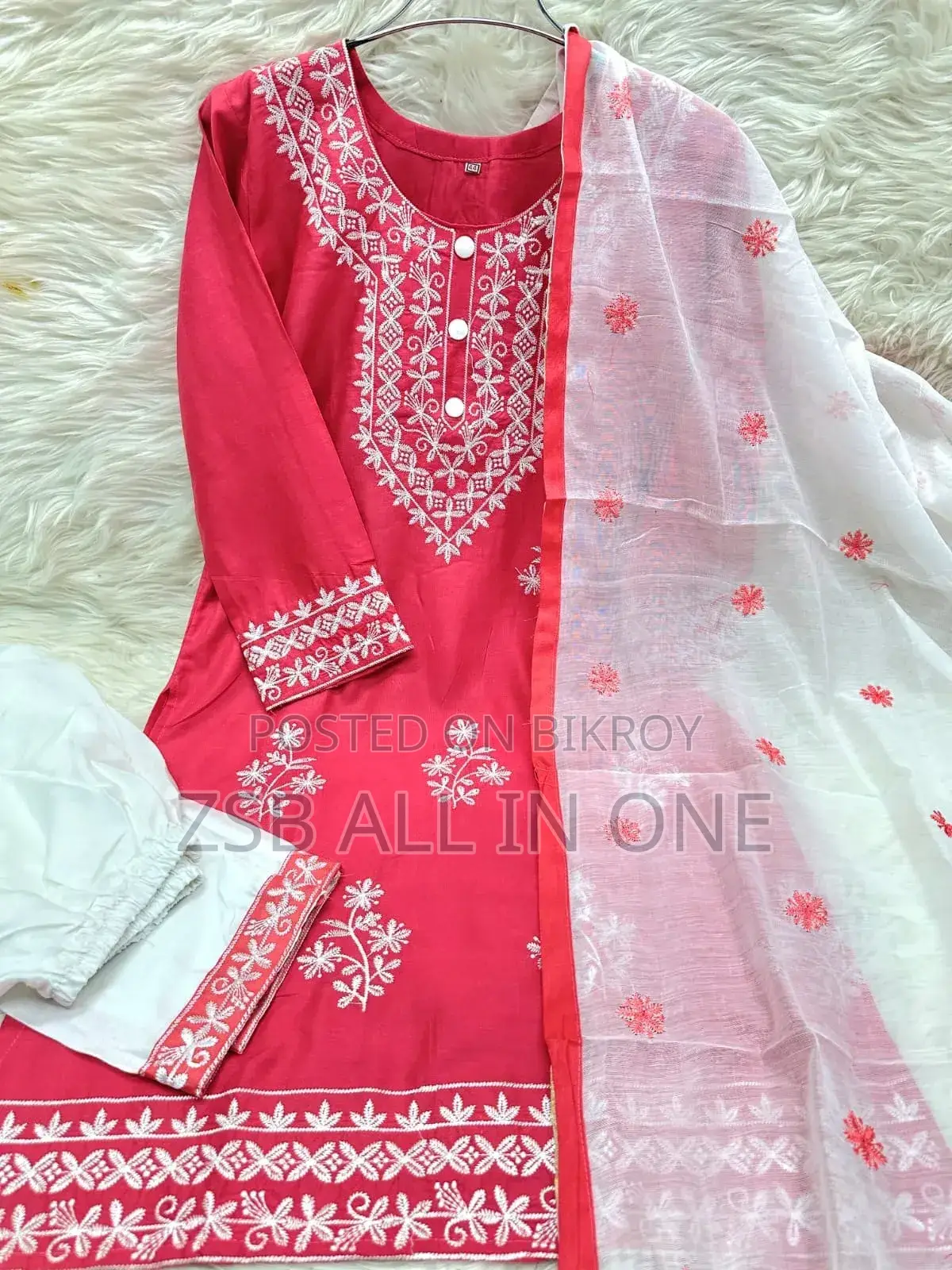 Chicken Kari Neckless Three Piece