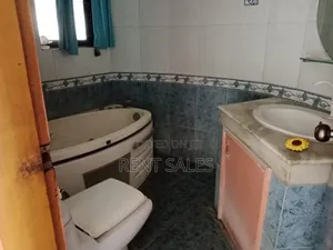 4bdrm Apartment in Gulshan for rent