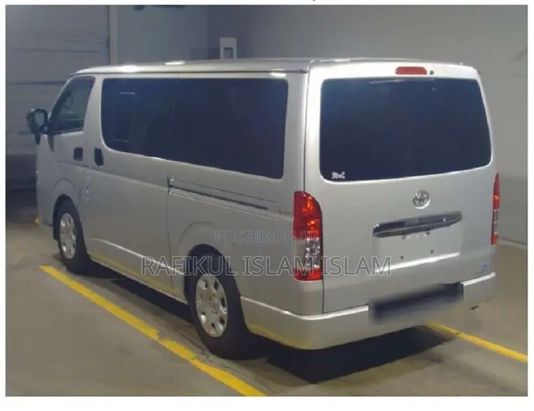 Toyota HiAce 2020 Silver
