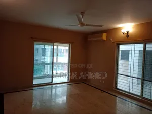 5bdrm Apartment in Gulshan for rent