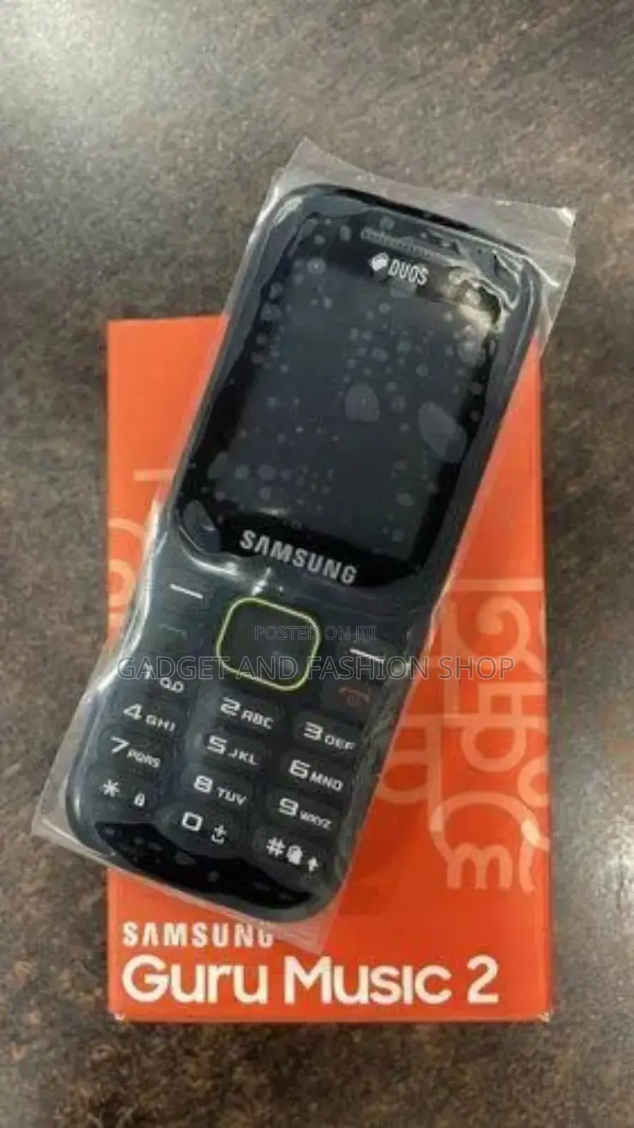 New Samsung Guru Music 2 Black