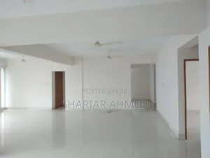 4bdrm Apartment in Gulshan for rent