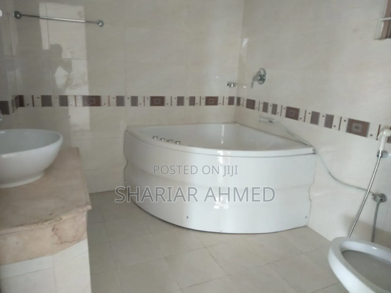4bdrm Apartment in Gulshan for rent