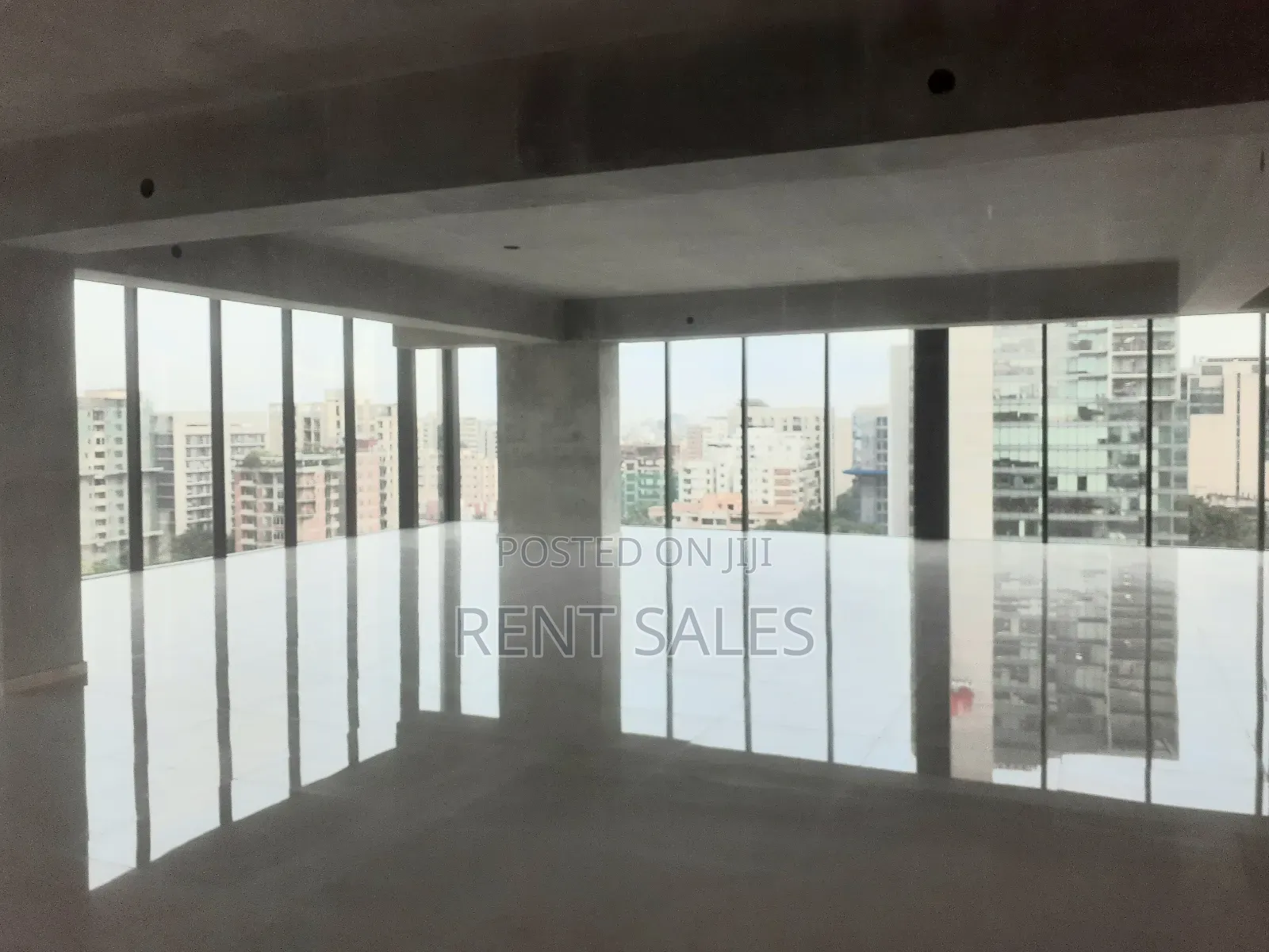 Nice View 1500-SQFT Office for Rent in Gulshan-2