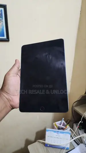 Apple iPad mini 5 64 GB Silver