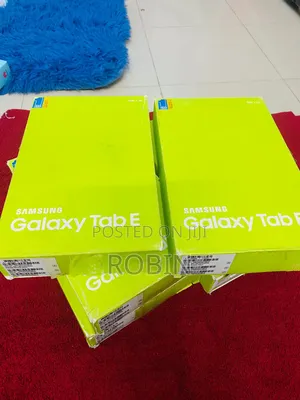 Photo - Samsung Galaxy Tab E 9.6 8 GB