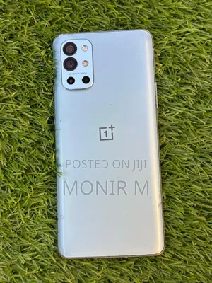 Photo - OnePlus 9R 256 GB Green