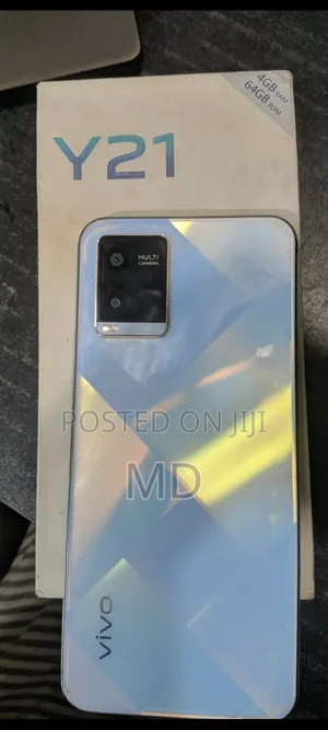 Photo - Vivo Y21 64 GB White