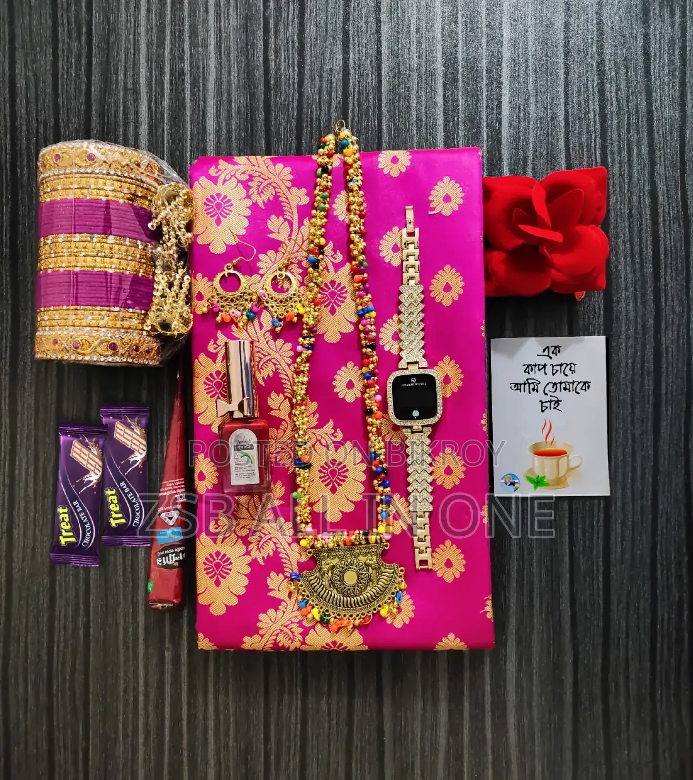 Attractive Saree Gift Comb Set 2025
