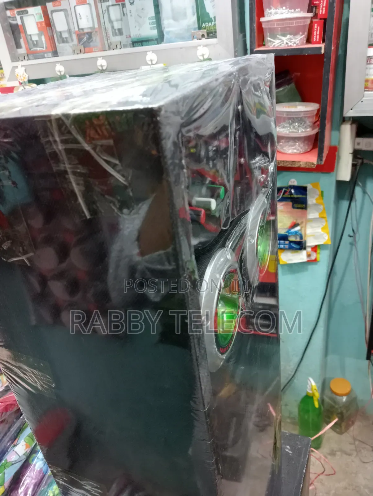৮+৮=১৬ইঞ্চি স্পিকার সাউন্ড কোয়ালিটি ভালো দেখেশুনে নিতে হবে