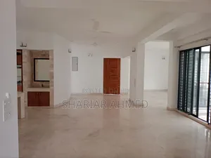 Photo - 4bdrm Apartment in Gulshan for rent