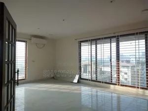 4bdrm Apartment in Gulshan for rent