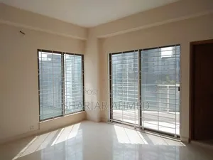 Photo - 4bdrm Apartment in Gulshan for rent