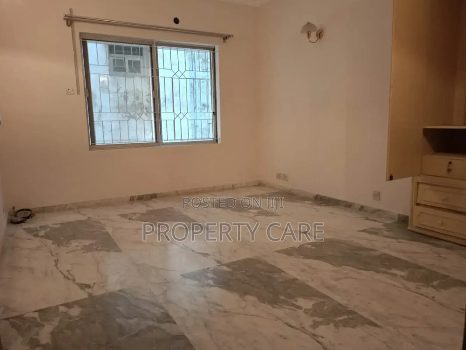 5bdrm Apartment in Gulshan for rent
