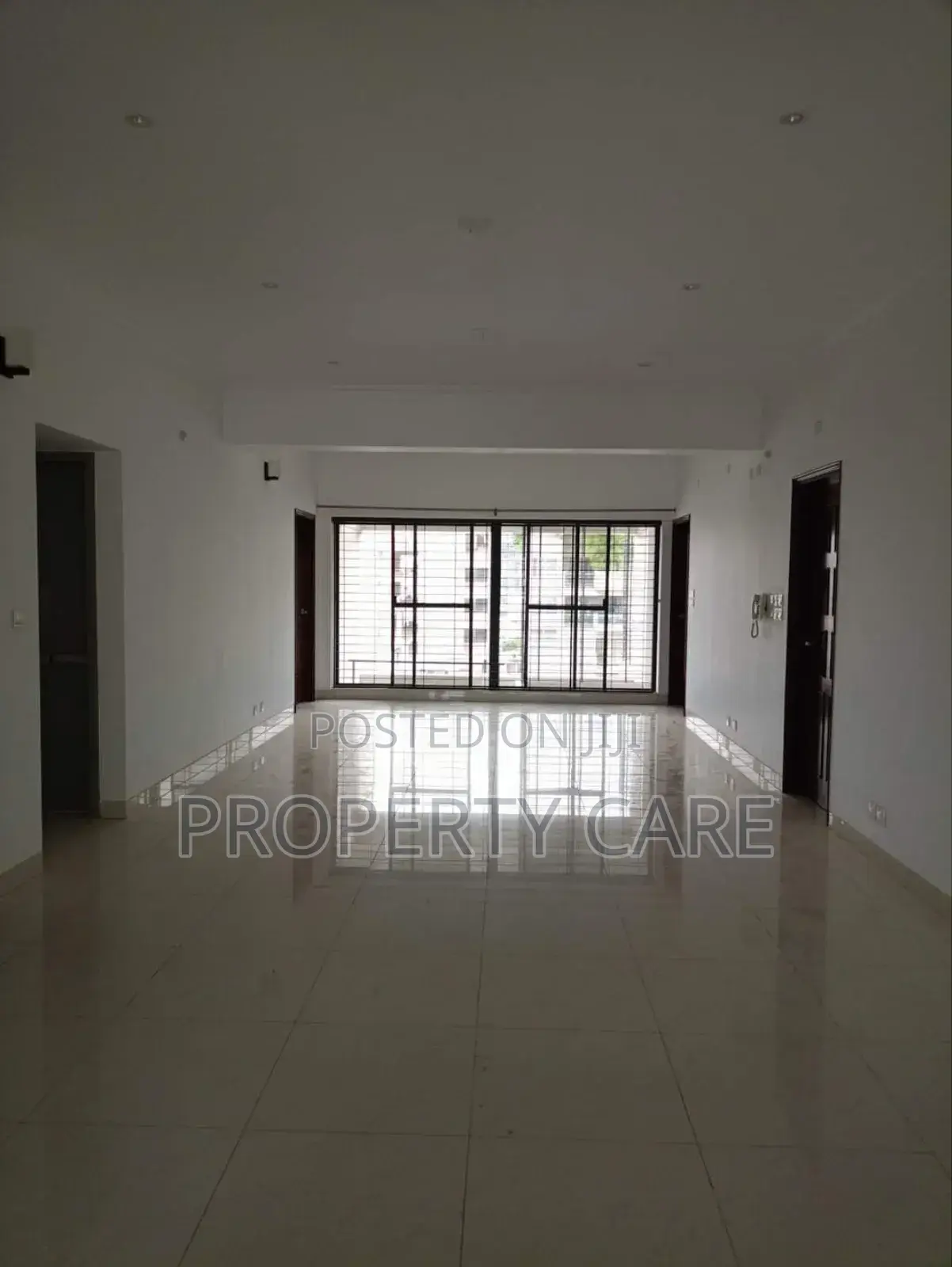 4bdrm Apartment in Gulshan for rent
