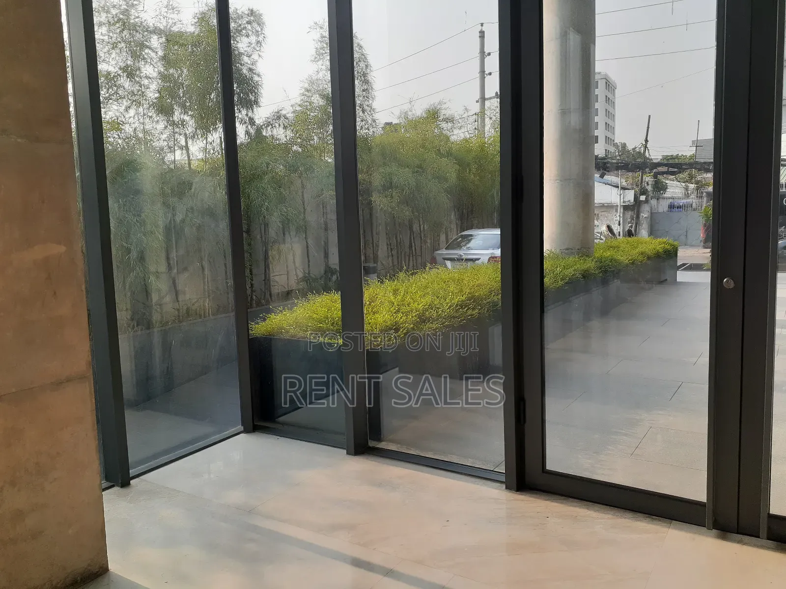 Graund Floor 2400 SQFT Available for Rent