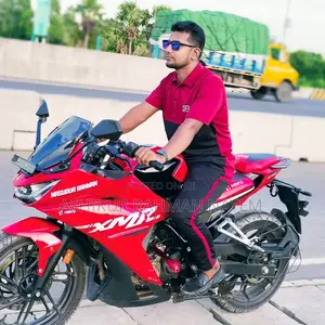 Hero Karizma ZMR 2024 Red